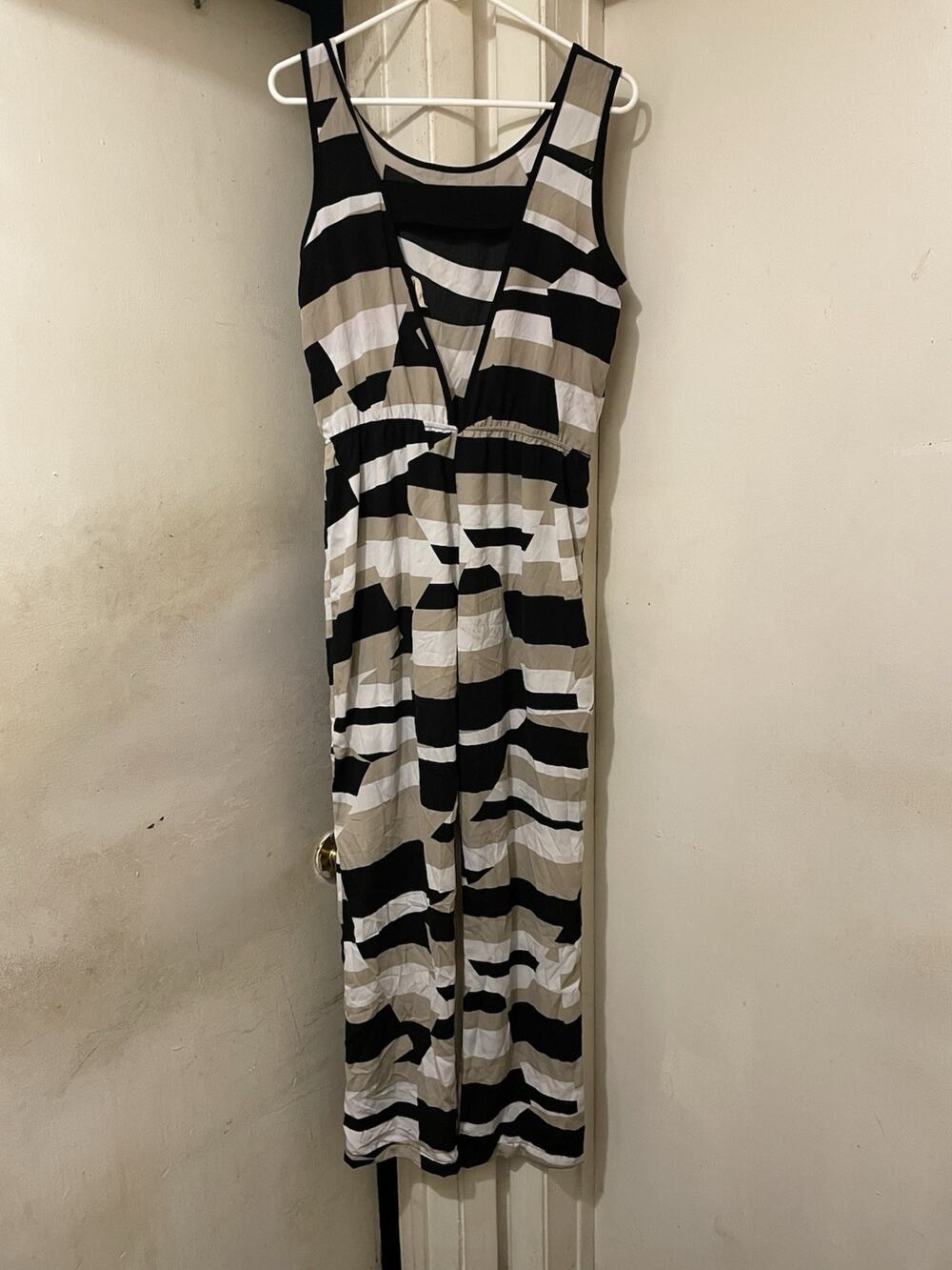 Women’s Black Beige White Striped Sleeveless Jumpsuit Wide Leg Casual